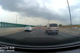 ID3撞击事故，第一人称视角视频封面