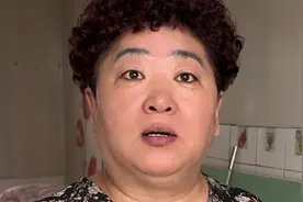 猪油还有这功效？霞姐给广坤爸炼猪油，不知道能不能管用