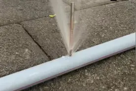 关不了总阀的情况下，我们可以这样操作，水电工师傅必备维修技能视频封面