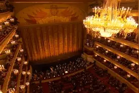 天鹅湖  作曲：柴可夫斯基  演奏、演出：莫斯科大剧院芭蕾舞团视频封面