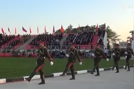 重温老挝人民军建军节，中式队列阅式视频封面