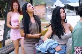 这个闺蜜太坏了视频封面