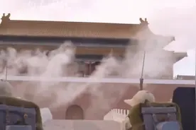 我们为什么不能原谅日本？是因为那两千万名冤魂是破败不堪的上海