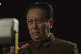 渡江战役，战士们不到4个小时成功渡江，拿下了南京视频封面