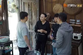 宋丹丹经典搞怪叫黄磊爸爸，陈赫眼神表演一度封神，奉献黑暗料理