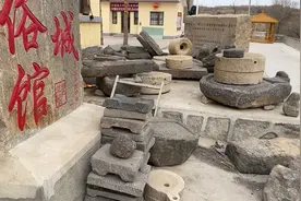 走进内蒙古凉城双古城，遇到位民俗古董收藏家，看看他都有什么视频封面