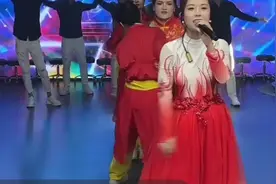 李小帅直播间全都嗨起来