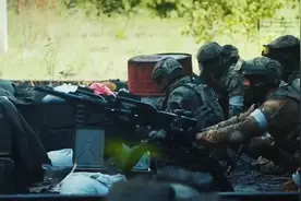 一部由瓦格纳雇佣兵拍摄而成的影片《地狱尖兵》超长完整版。