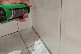 对方是你通迅录朋友视频封面