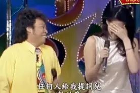 张菲与陈宝莲有趣互动，气氛好欢乐～
