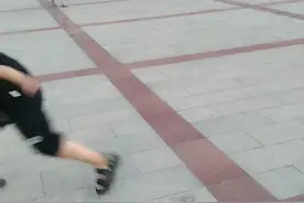 u肚肚饿u额u额u额u额u额u视频封面