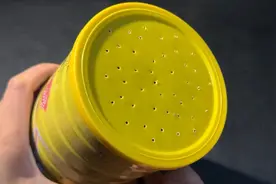 空奶粉罐别扔了，在盖子上烫几个小洞，马上变废为宝，真是太棒了视频封面