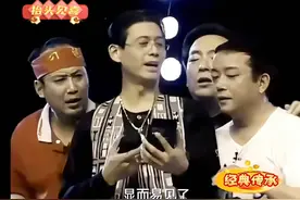 怀旧来袭🤩〈停电以后〉😉笑谈邻里那些年的“烛光囧事”💋视频封面