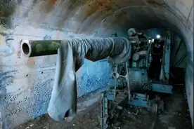 废弃的二战地堡隧道，发现一门德国88毫米高射炮！视频封面