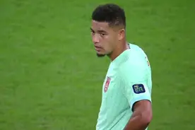 国足后卫蒋光太实力被高估视频封面