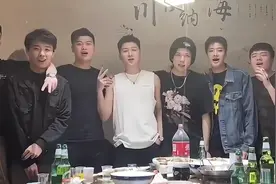 难怪都说男生拍照的意义，要大于照片本身  #拍照  #兄弟情视频封面