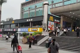 广西南宁火车站视频封面