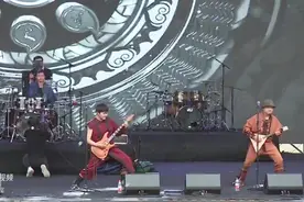 九宝乐队最让我充满力量热血澎湃的《特斯河之赞》视频封面