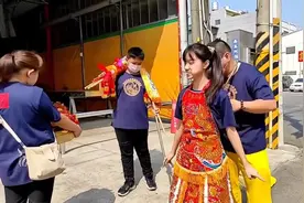 这个乩童跳的是真好，这不是迷信是传承，大家认为呢？