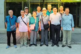 兰空16库战友欢迎程政委来并视频封面