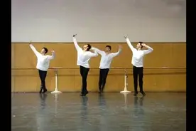 看了杨洋在军艺毕业考试中的奔放新疆舞，果然是梅花香自苦寒来视频封面