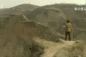 1960年左右北京知青下乡来到陕北插队，片段来自血色浪漫视频封面