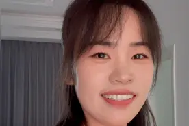 卖不掉的榴莲如何保存，摆摊老公骚操作，媳妇看了只想笑视频封面