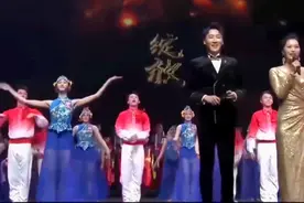 恒大歌舞团的演出，确实了得，帅哥是威武英姿，美女是婀娜多姿！