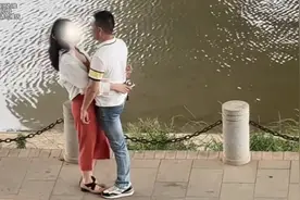 车里别搞小动作，流媒体后视镜看得太清楚了视频封面