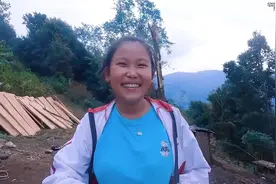 安妮塔强势归来，思念媳妇已久的阿迪终于不用孤单一人视频封面