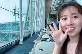 7点多起飞🛫
4点多就到机场啦~视频封面