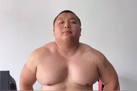 标准壮熊身材5视频封面