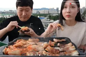 韩国🇰🇷兴森～和女朋友屋顶吃烤肉@视频封面