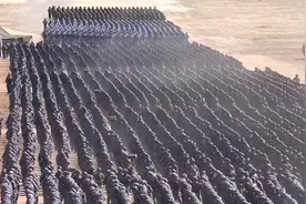 联合演习40分钟全歼俄方一个团，我军重装合成旅到底有多牛？视频封面