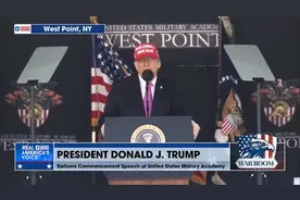 西点军校毕业典礼，特朗普总统致辞现场视频封面