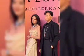 舒淇活动被邀跳舞，从半推半就到后来疯狂热舞！苏有朋在旁尬舞！视频封面