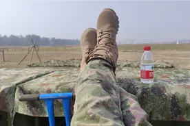爱钱进app骗局，理财有风险，投资需谨慎。视频封面
