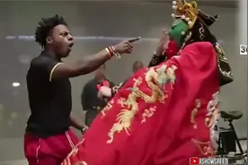 甲亢哥Speed被中国国粹变脸吓到！美国数十年反华宣传白干了视频封面