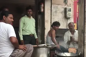 印度的种姓制度有多恐怖？每个种姓对应的工作分配，颠覆你的认知视频封面