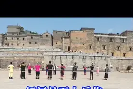 红河县万人乐作舞视频封面