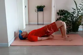 肚子大，多是内脏脂肪惹得祸，每天坚持一个动作，快速减掉大肚腩视频封面