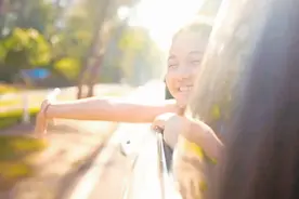 《多想给自己放个假》&小小然视频封面