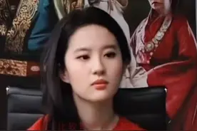 刘亦菲：露个肩就是大尺度？呵呵