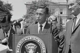 拿命换来的发达国家，"三姓家奴"韩国如何走上历史巅峰？