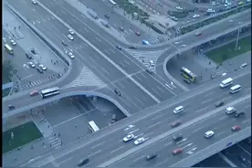 手机定位怎样查找另一台手机？