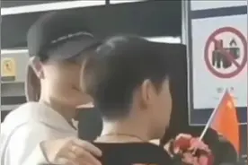 莎莎身高之谜：摸头杀背后的真相！视频封面