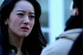 男人看上了兄弟的女友，竟然把兄弟装进了浮雕里视频封面