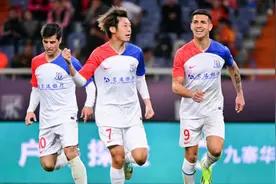 山东泰山0:3不敌上海申花，特谢拉梅开二度，徐皓阳世界波。视频封面