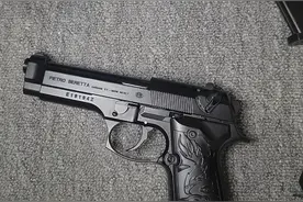 科教玩具测评 夜鹰伯莱塔92