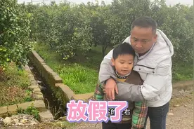 乐乐放寒假了，二哥晒晒他的成绩单，看这个学期收获了什么